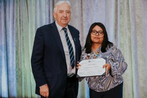 CGS President Rob Kenyon presents the Geoenvironmental Award to Dr. Sumi Siddiqua.